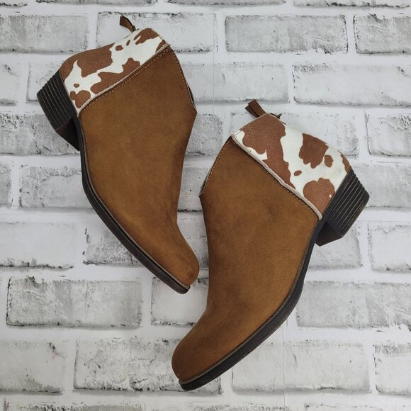 True Craft Terri Brown Cow Print Heel Booties Women's Size 8.5 - Picture 1 of 8